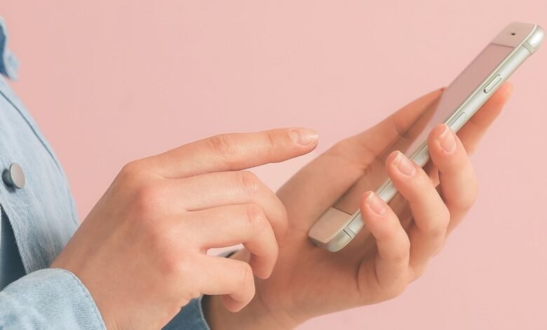 iPhone 20: Rumor de Mudança Visual Radical para Celebrar 20 Anos da Apple